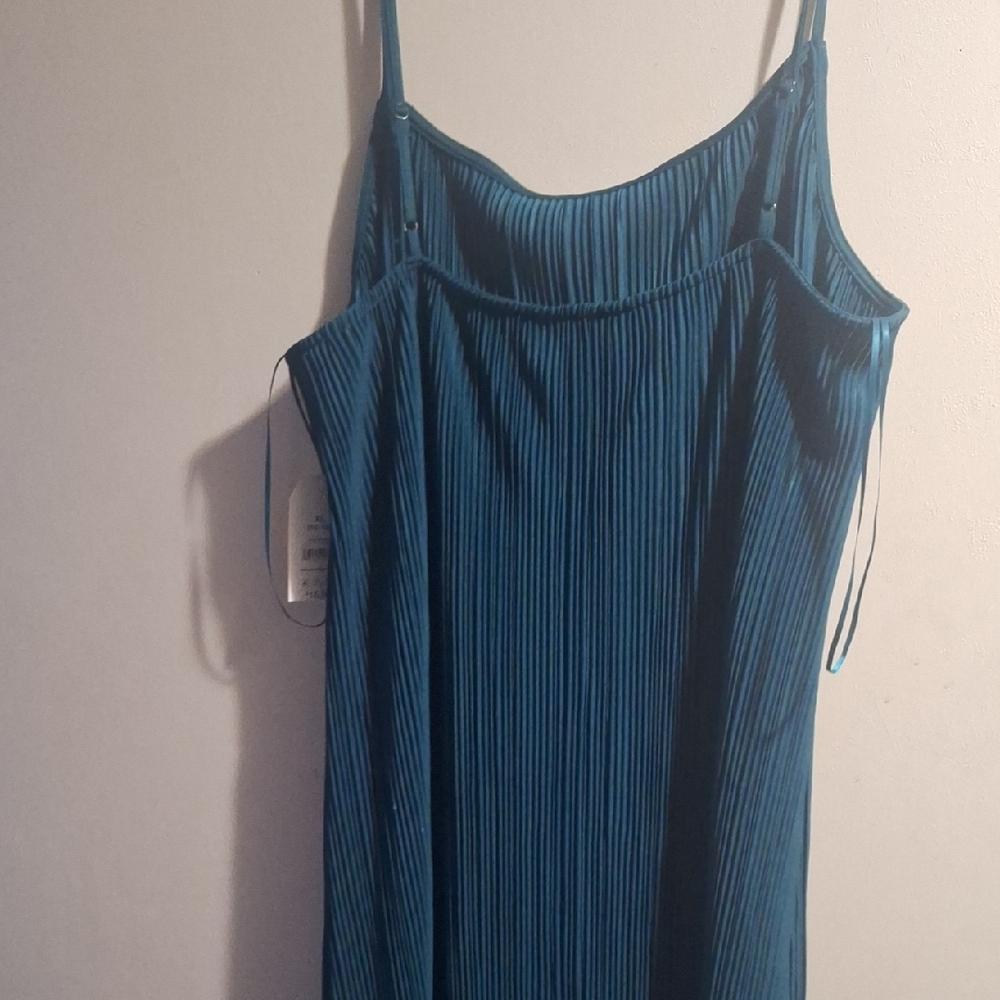 Time and Tru Teal Maxi Dress